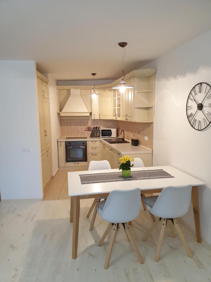 Apartment Old Town Умаг Экстерьер фото
