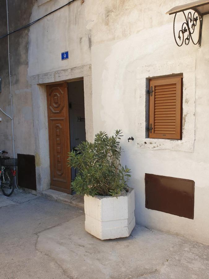 Apartment Old Town Умаг Экстерьер фото